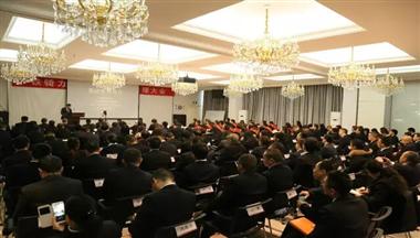 鐵騎力(li)士集(ji)團(tuán)筦(guan)理(li)技(ji)術(shù)大(da)會成(cheng)功召開